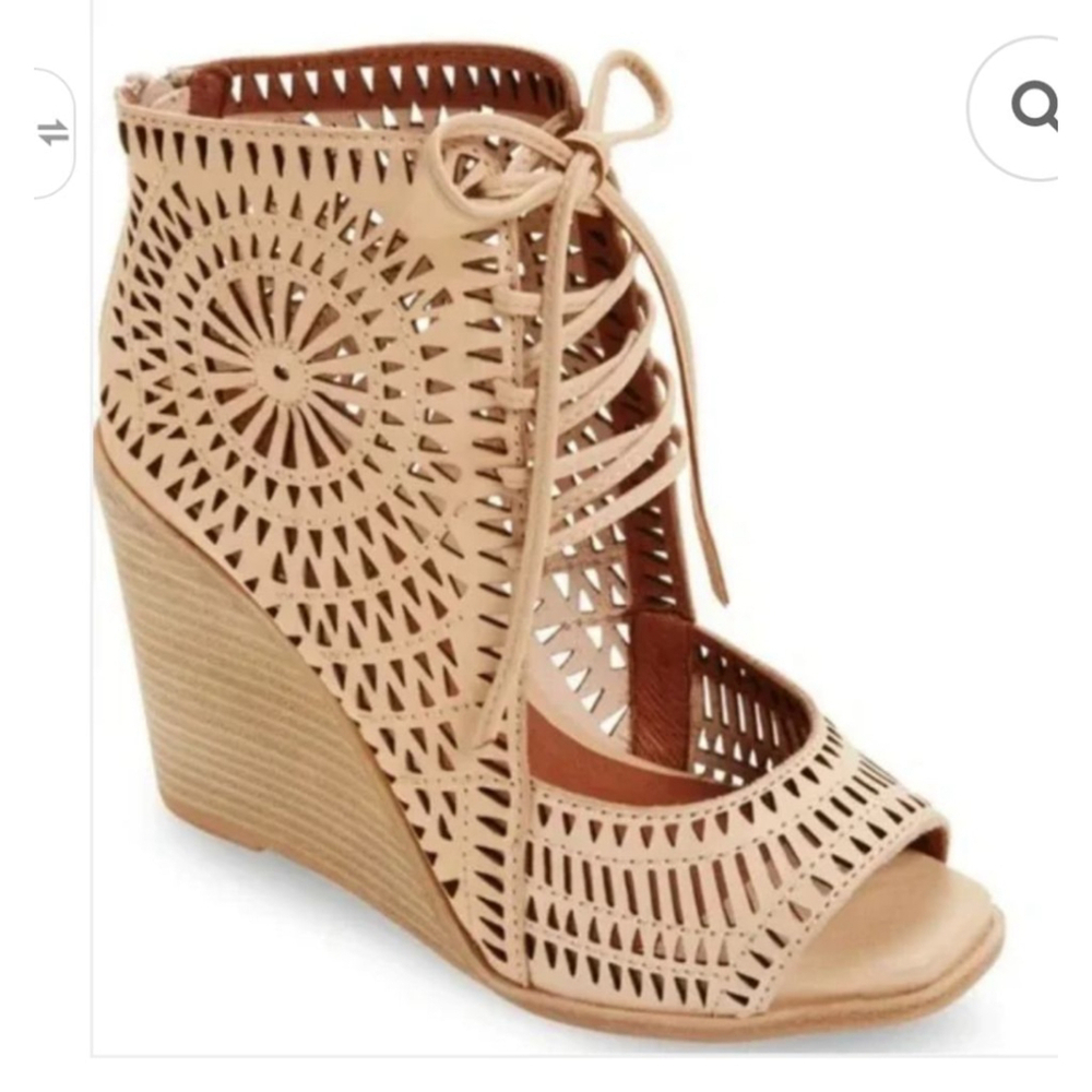 Jeffrey Campbell Rodillo Laser-Cut Leather Wedge Size 8